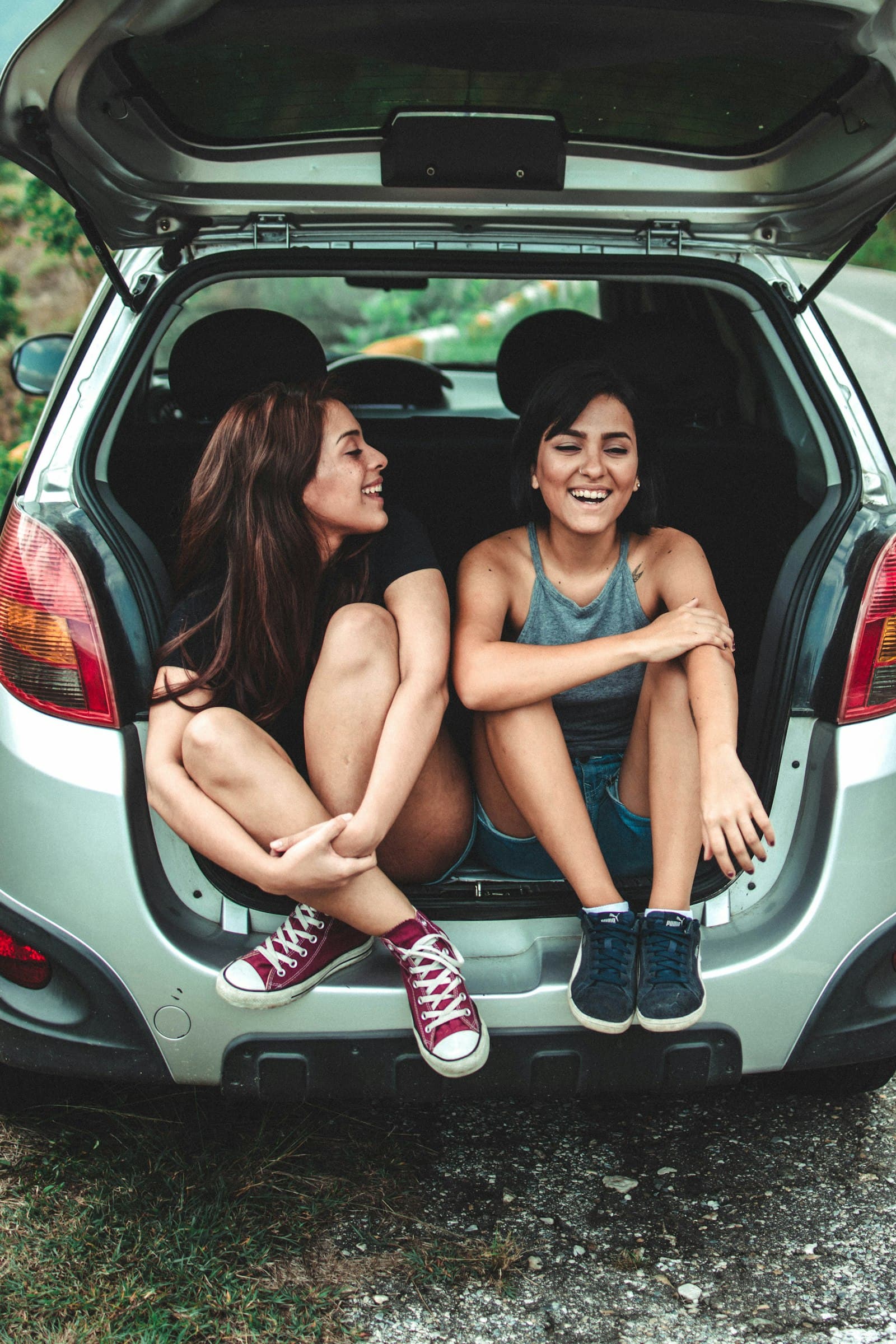 Hành khách ngồi trên xe trong chuyến đi ghép